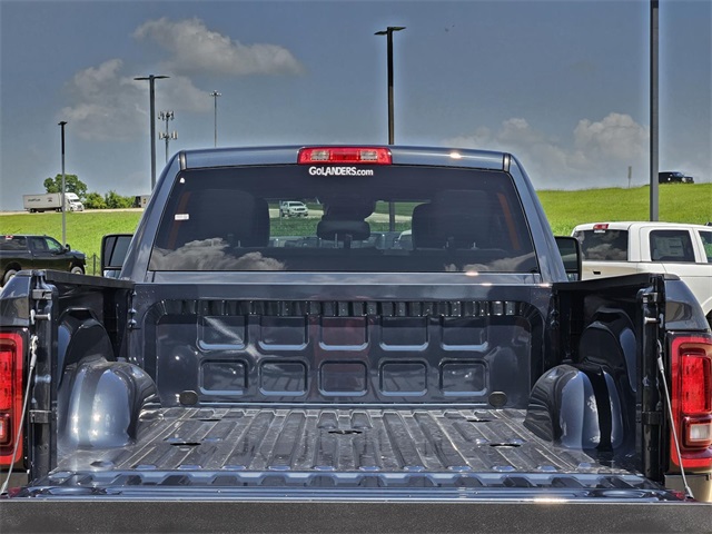 2025 Ram 2500 Tradesman photo 8