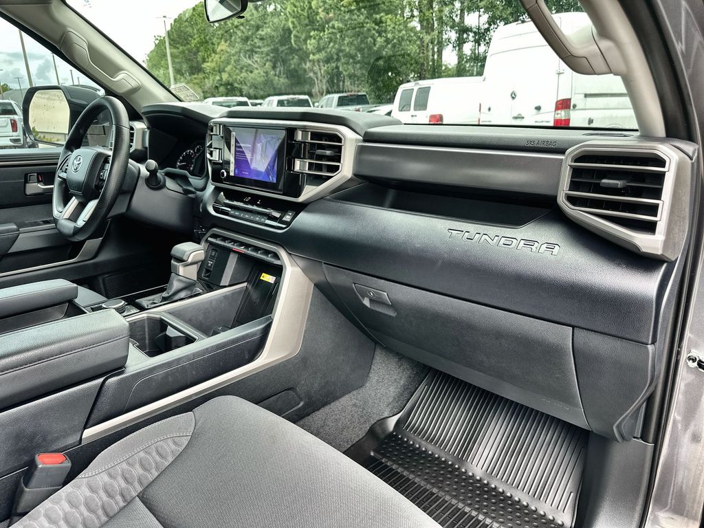2024 Toyota Tundra SR5 photo 26