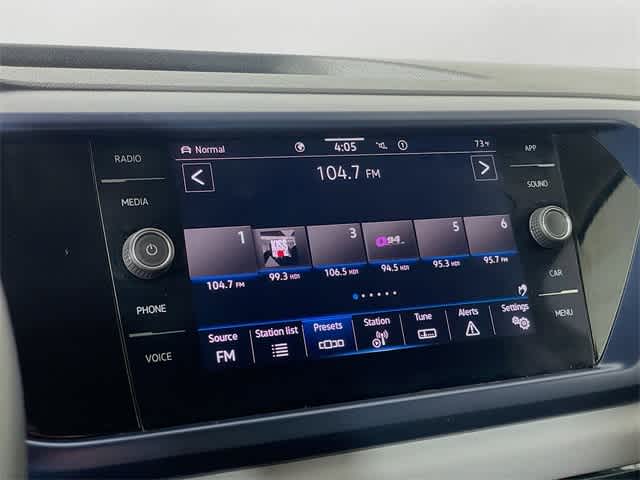 2022 Volkswagen Taos SE photo 14