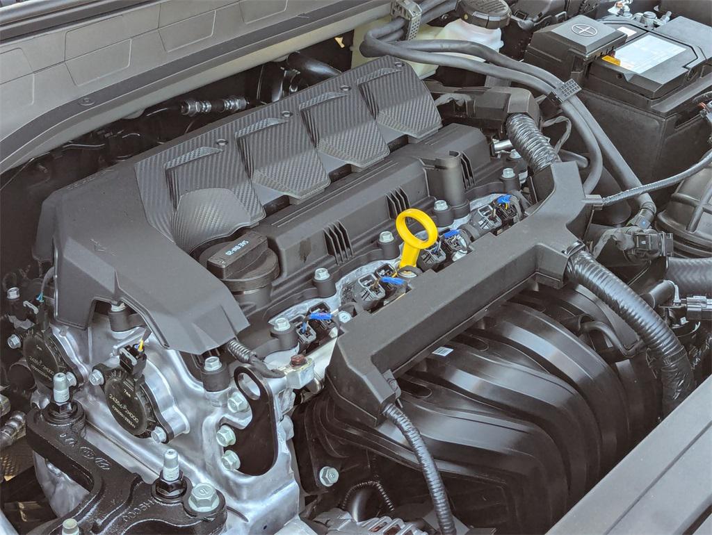 2025 Hyundai Venue Limited photo 13