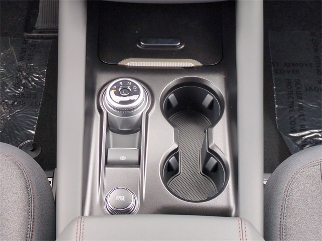 2025 Ford Explorer photo 17