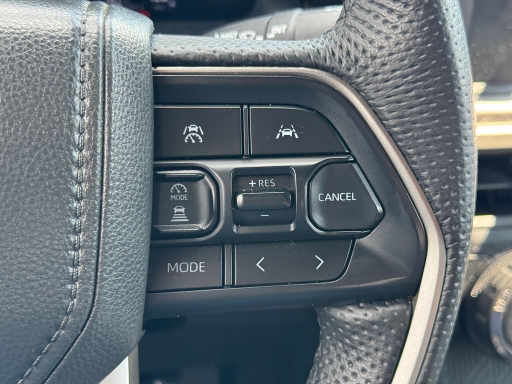 2025 Toyota Tacoma SR5 photo 19