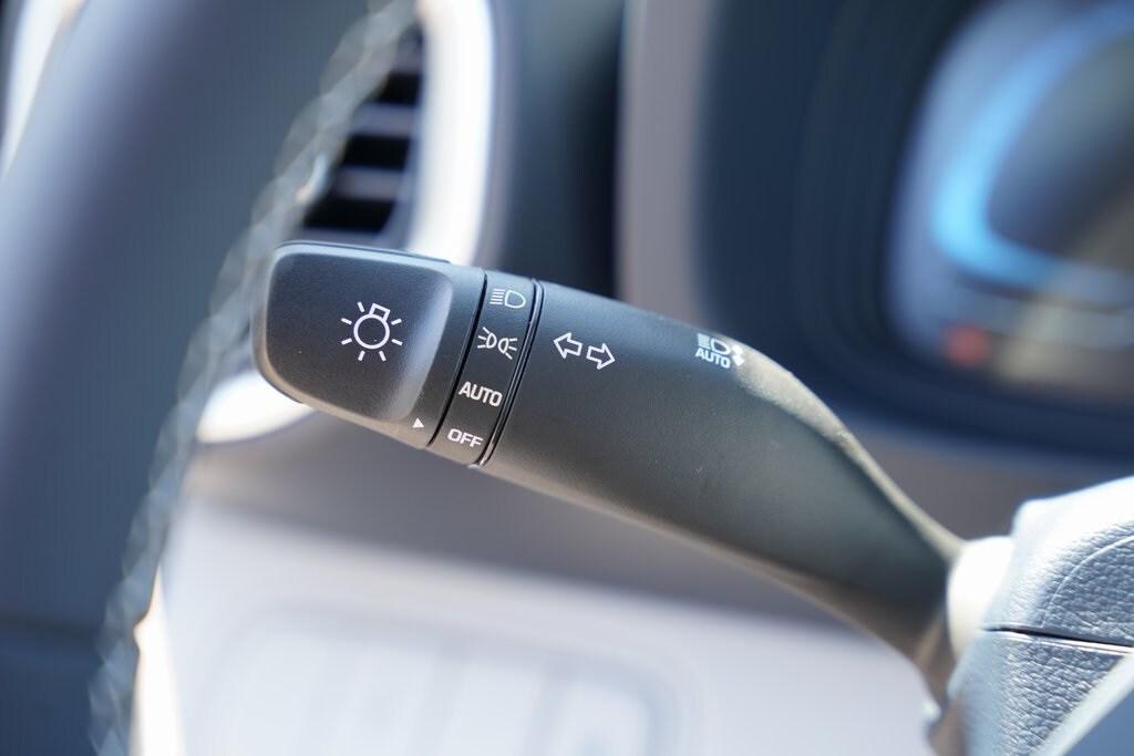 2025 Hyundai Venue Limited photo 20