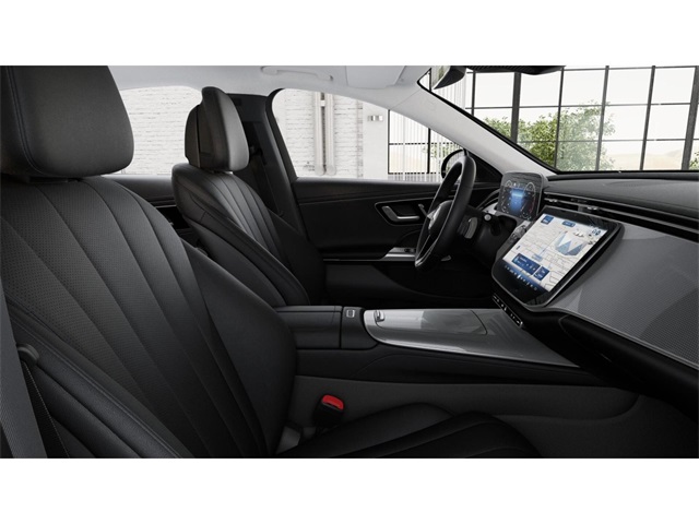 2025 Mercedes Benz E 350 photo 4