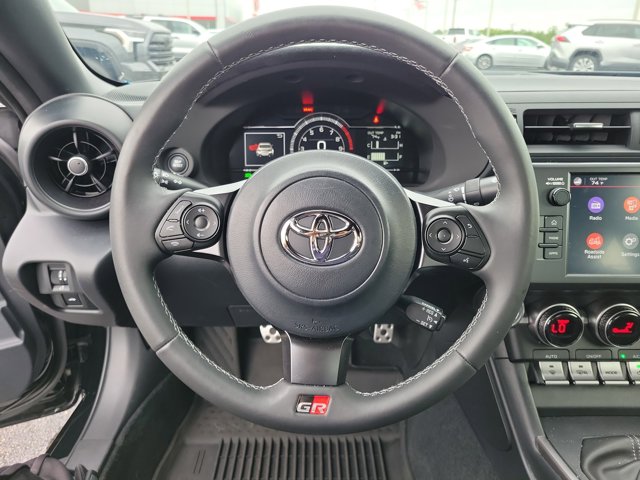 2023 Toyota GR86 Premium photo 17