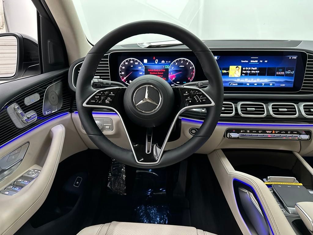 2025 Mercedes Benz GLE 450 4MATIC photo 21
