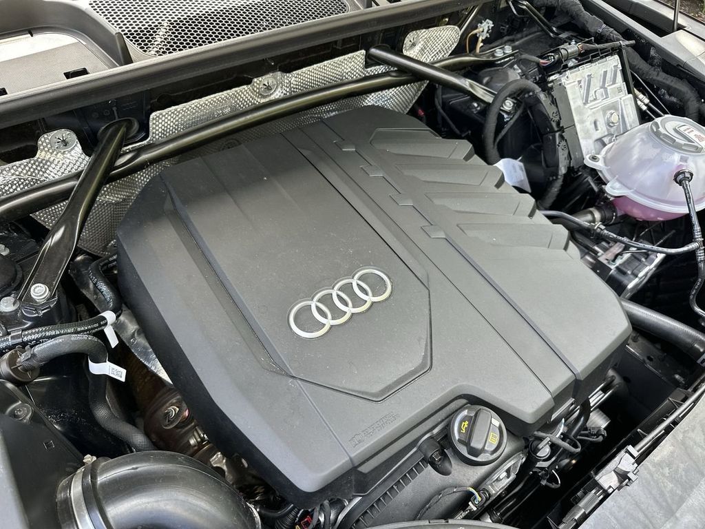 2024 Audi Q5 45 S line Premium photo 29