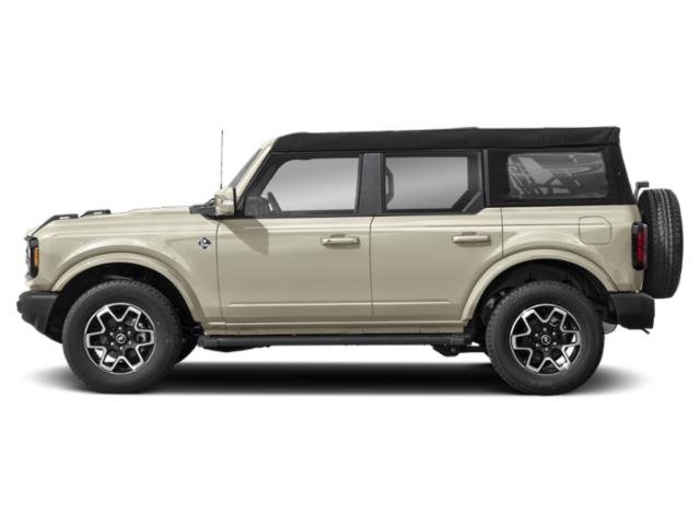 2025 Ford Bronco Outer Banks photo 3