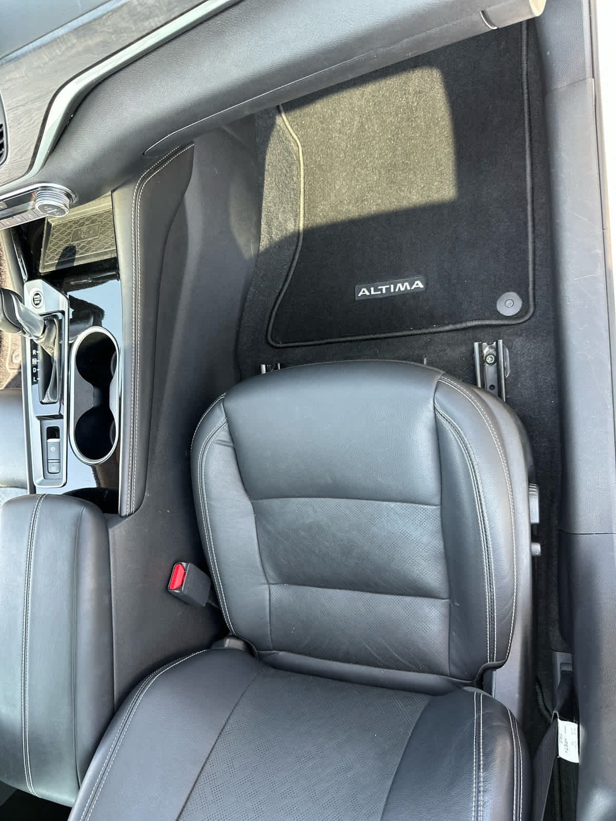 2023 Nissan Altima 2.5 SL photo 25