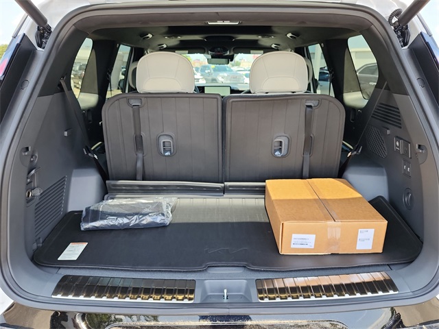 2026 Kia EV9 GT-Line AWD photo 3