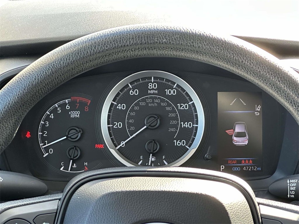 2020 Toyota Corolla LE photo 31