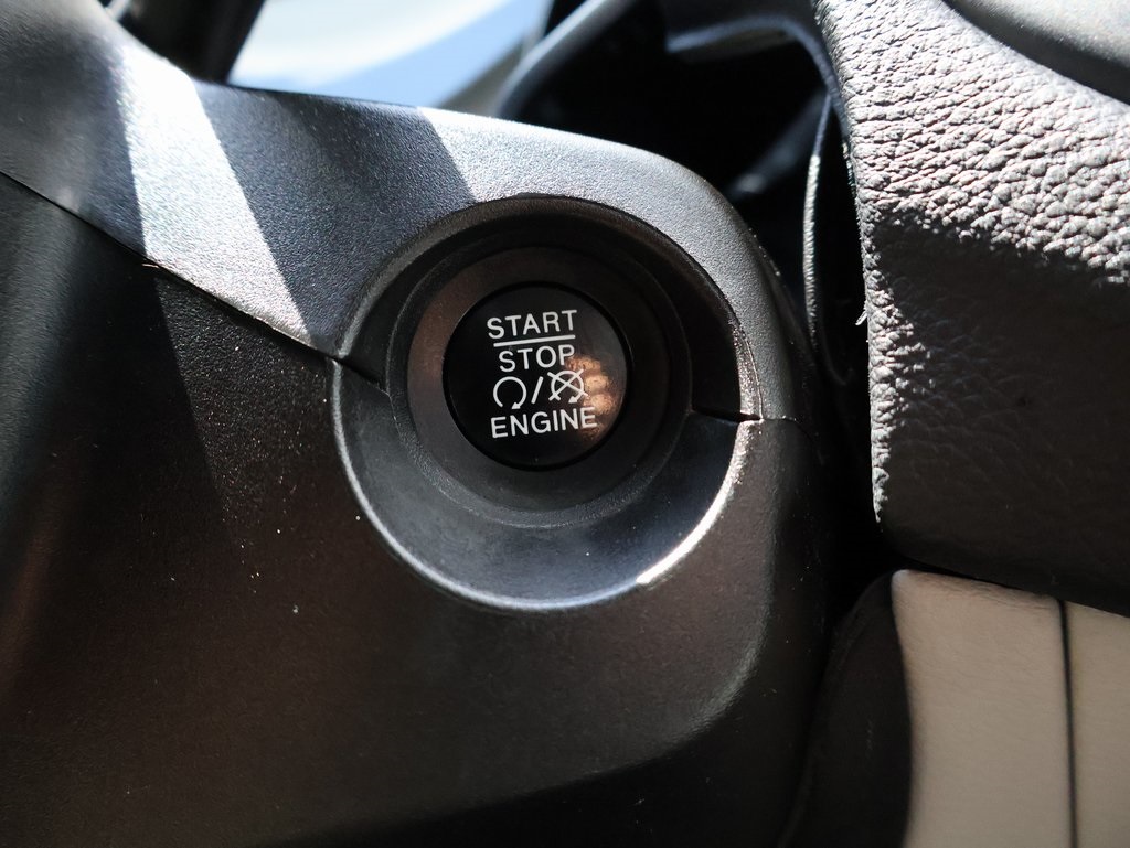 2018 Jeep Compass Latitude photo 30