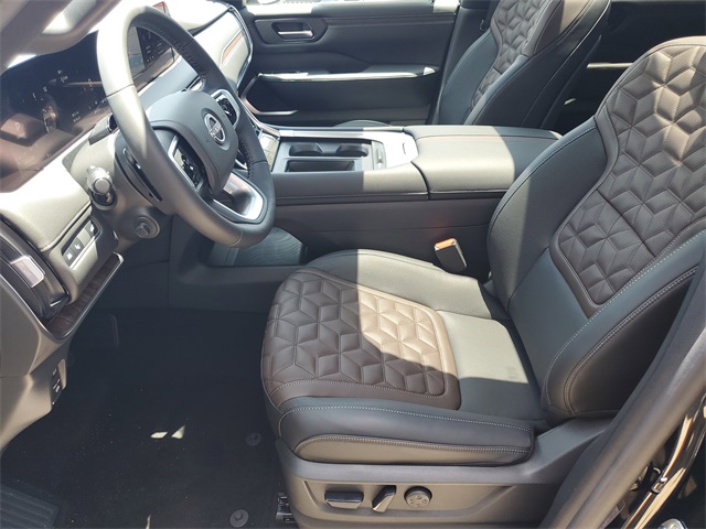 2025 Nissan Armada Platinum photo 12