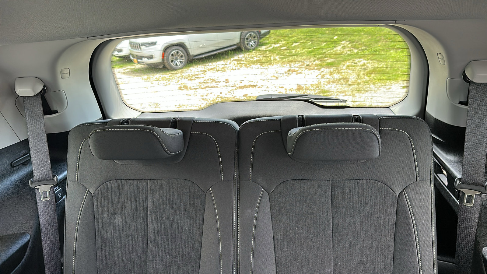2024 Jeep Grand Cherokee Laredo X photo 25