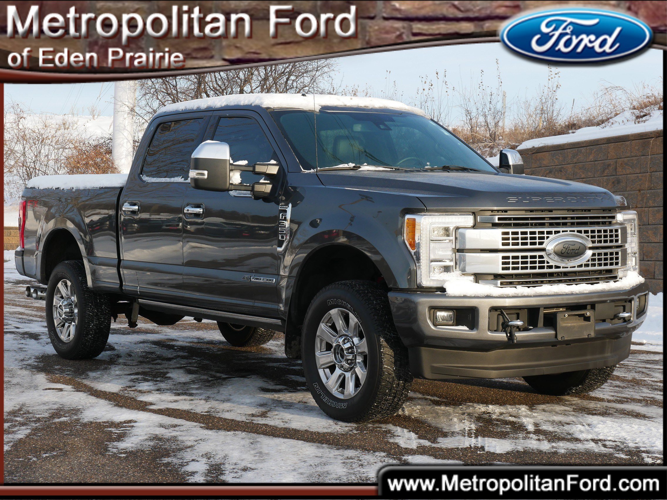2019 Ford F-350 Super Duty Platinum's photo