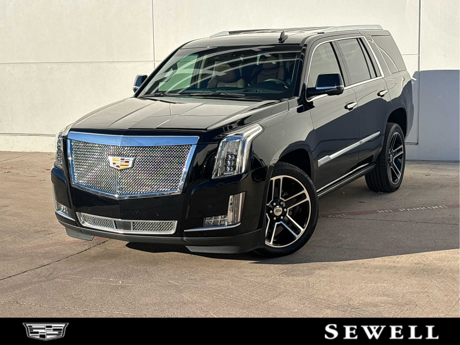 2016 Cadillac Escalade Premium Luxury's photo