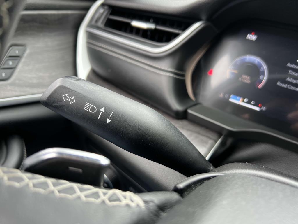 2021 Jeep Grand Cherokee Limited photo 22