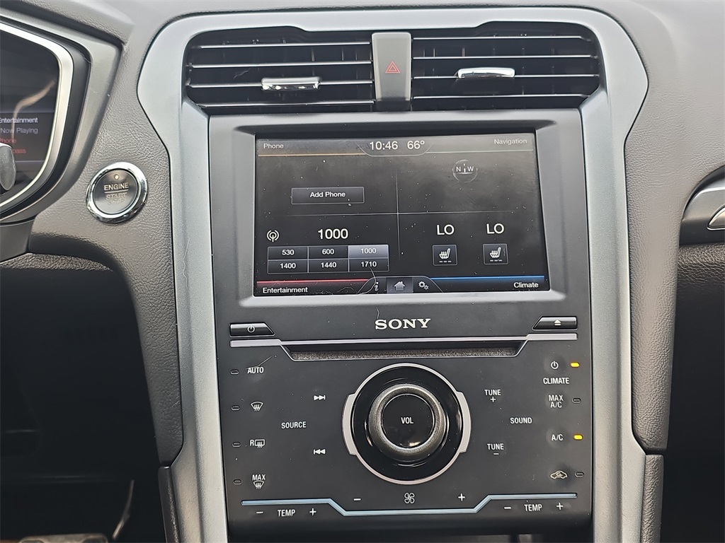 2014 Ford Fusion Titanium photo 15