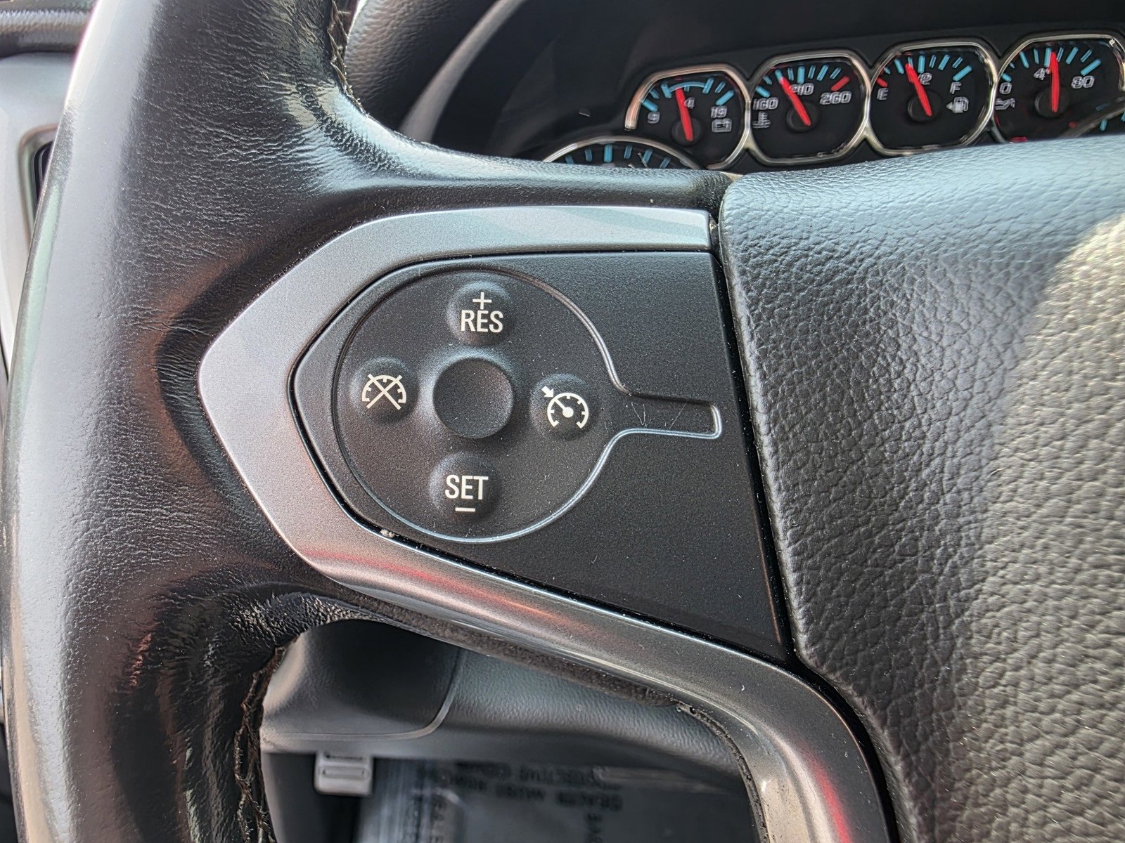 2017 Chevrolet Silverado 1500 LT photo 28