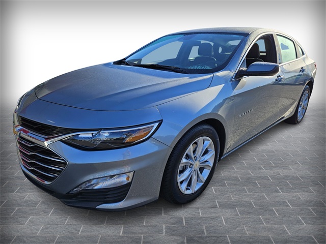 2024 Chevrolet Malibu 1LT photo 3