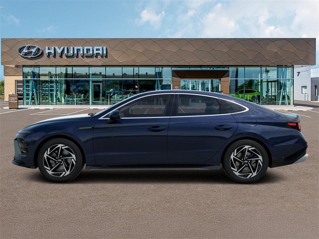 2026 Hyundai Sonata SEL Sport photo 4