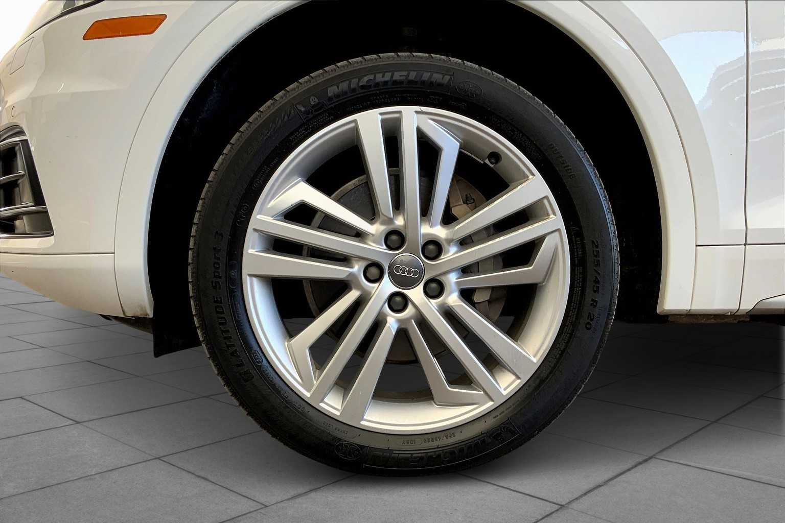 2018 Audi Q5 Premium Plus photo 9