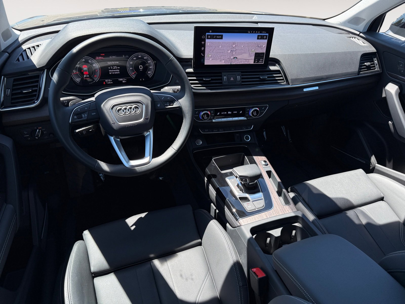 2025 Audi Q5 45 S line Premium Plus photo 14