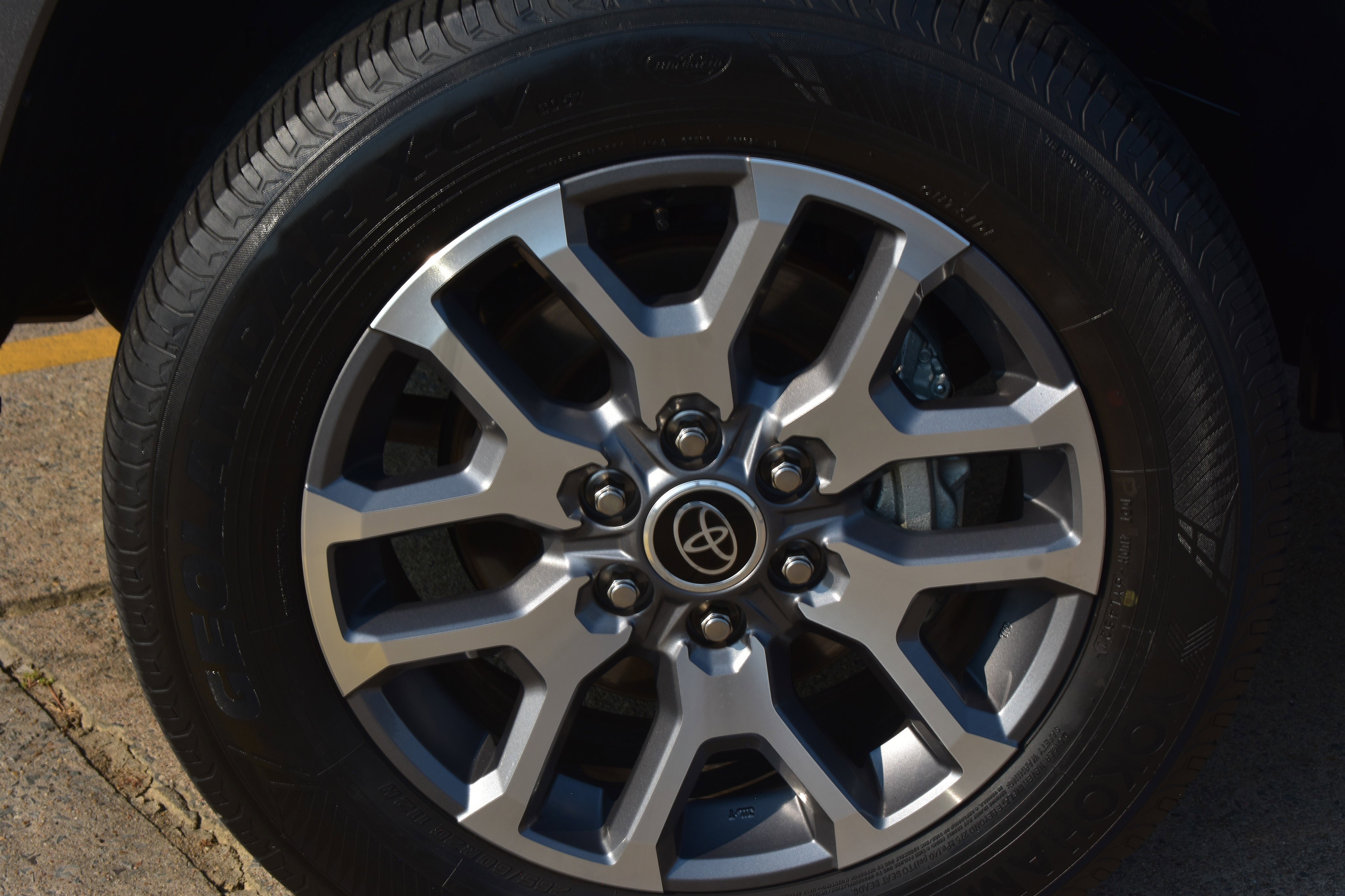 2022 Toyota Tundra 1794 Edition photo 4