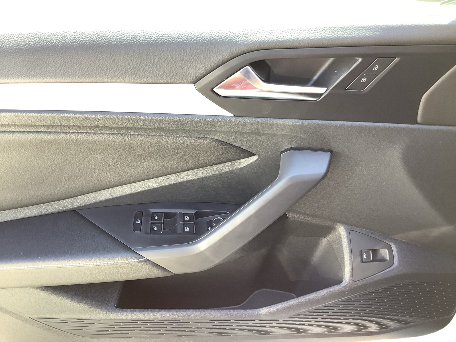 2025 Volkswagen Jetta Sport photo 26