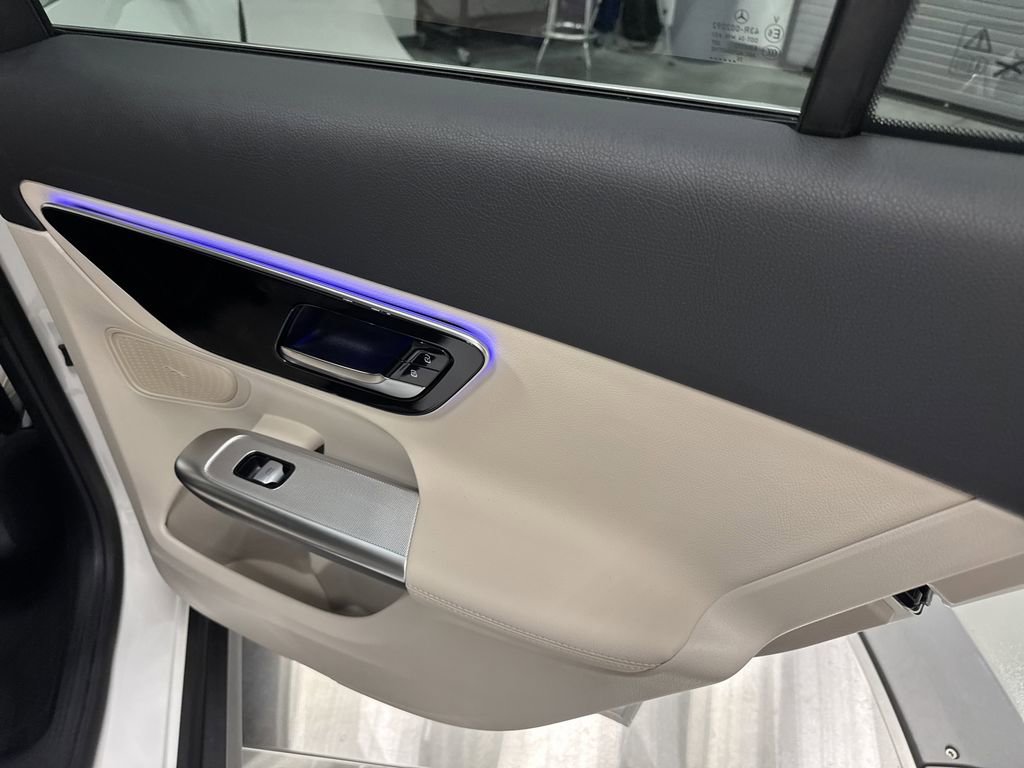 2026 Mercedes Benz GLC 300 4MATIC photo 18
