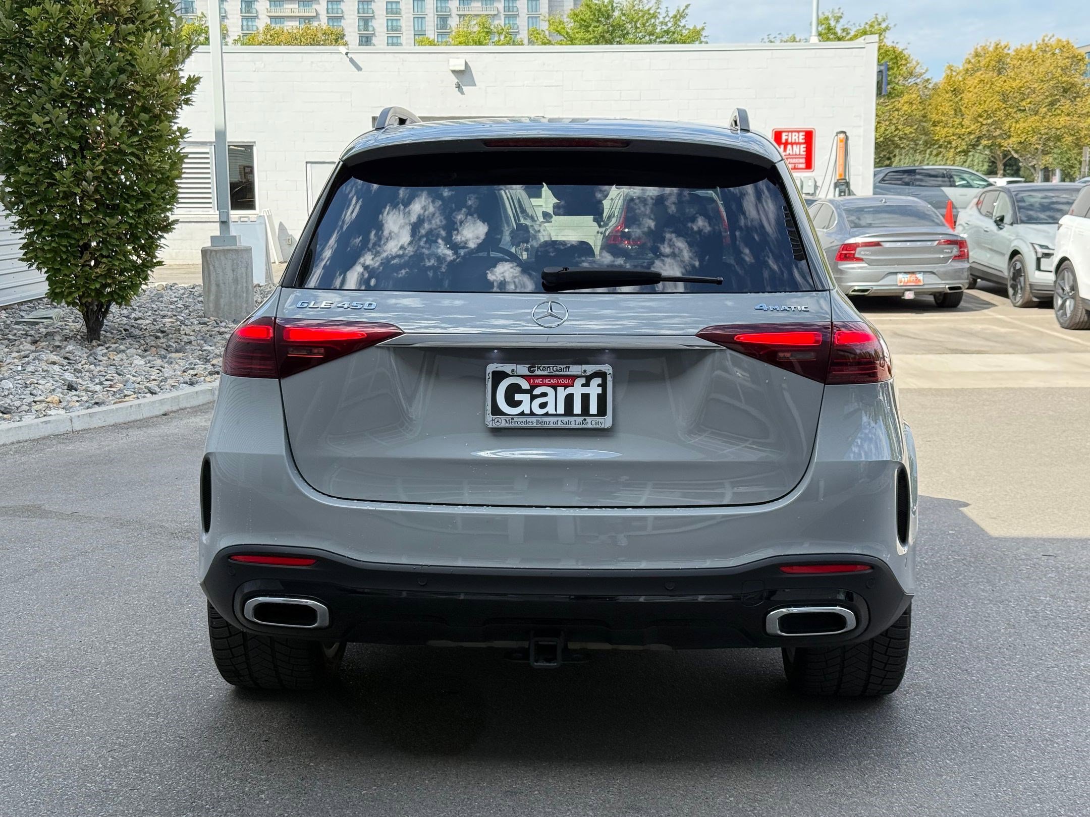 2024 Mercedes Benz GLE 450 4MATIC photo 4