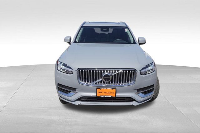 2024 Volvo XC90 Plus photo 12