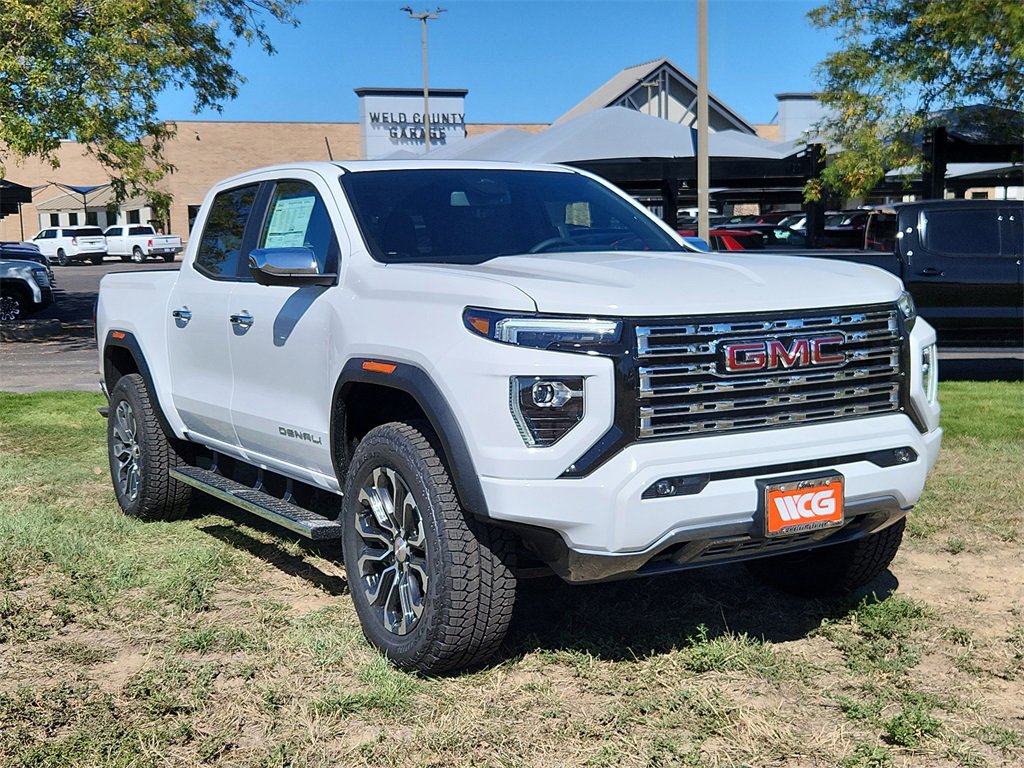 2026 Gmc Canyon Denali photo 2