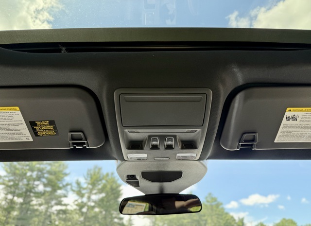 2025 Ford Escape Hybrid ST-Line Select photo 18