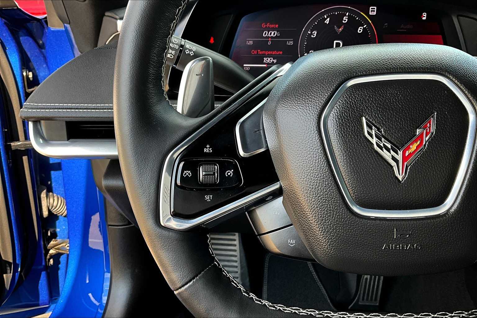 2022 Chevrolet Corvette 2LT photo 14