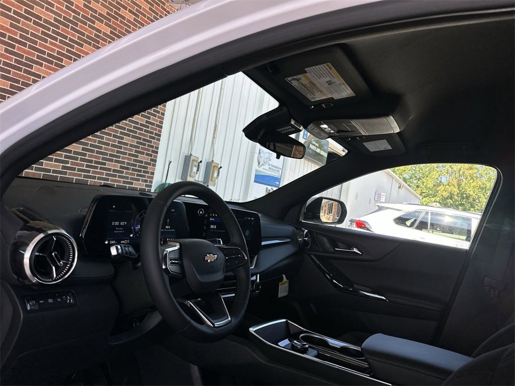 2026 Chevrolet Equinox LT photo 20
