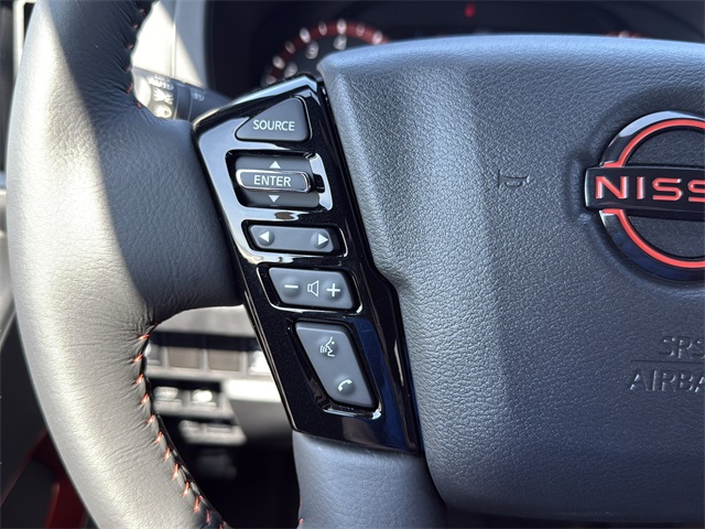 2025 Nissan Frontier PRO-4X photo 20