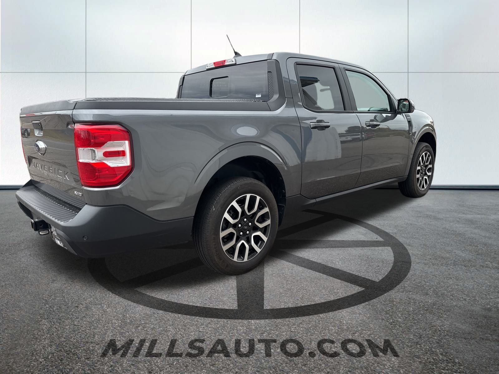 2022 Ford Maverick Lariat photo 3