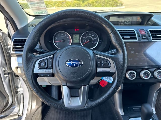 2017 Subaru Forester 2.5i photo 8