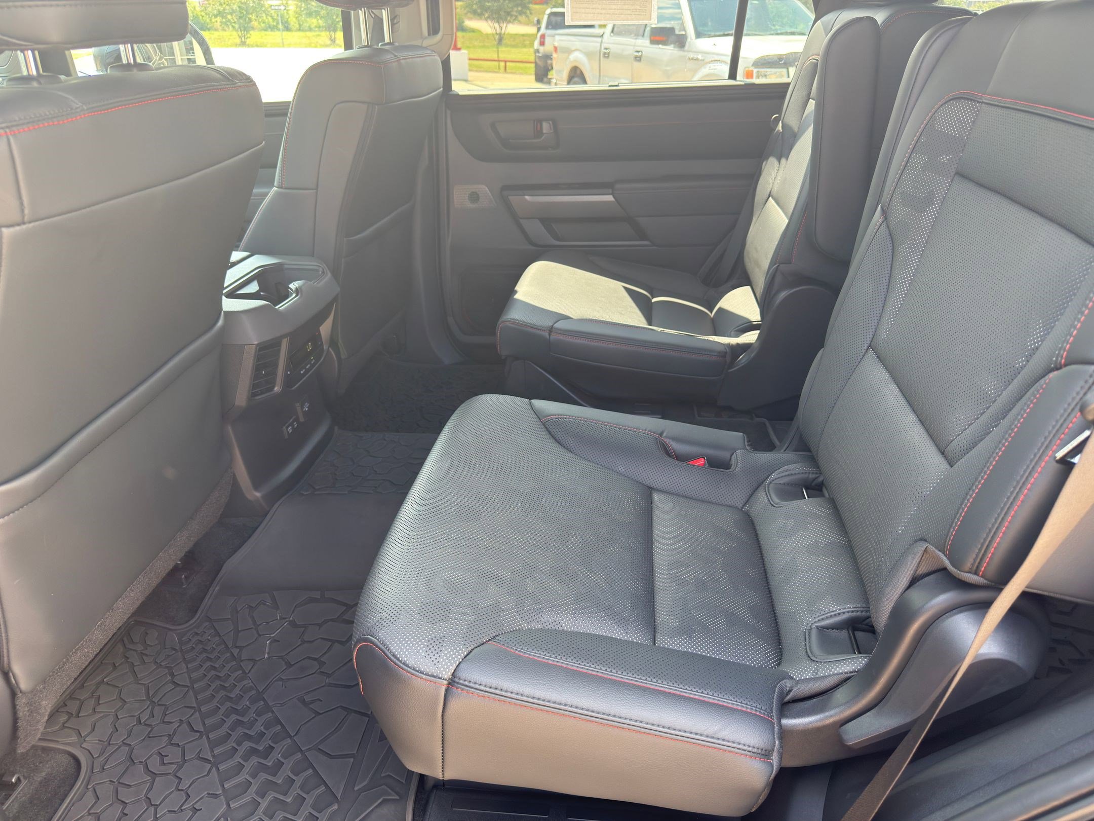 2023 Toyota Sequoia TRD Pro photo 12