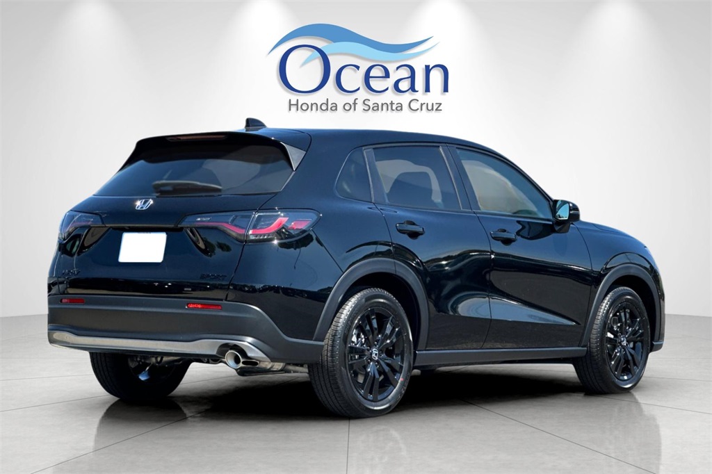 2026 Honda HR-V Sport photo 3