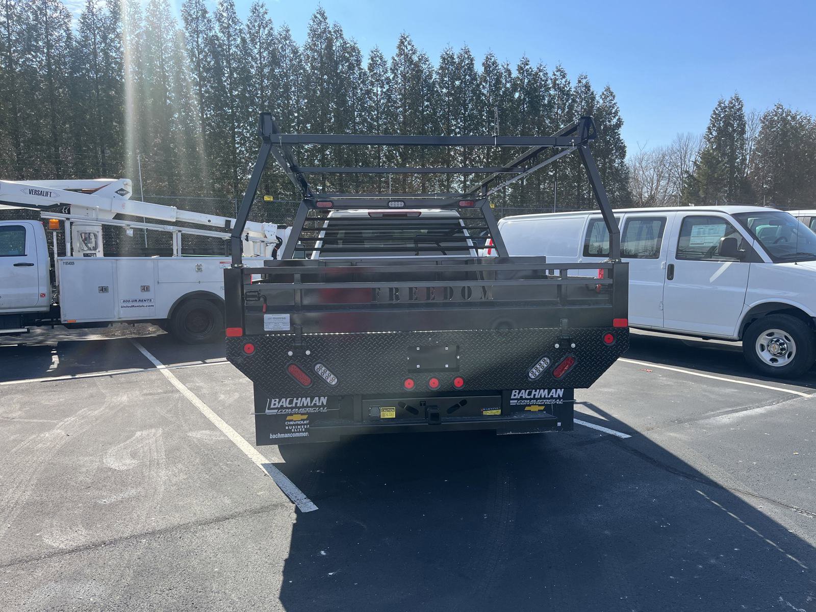 2024 Chevrolet Silverado 3500HD Work Truck photo 3