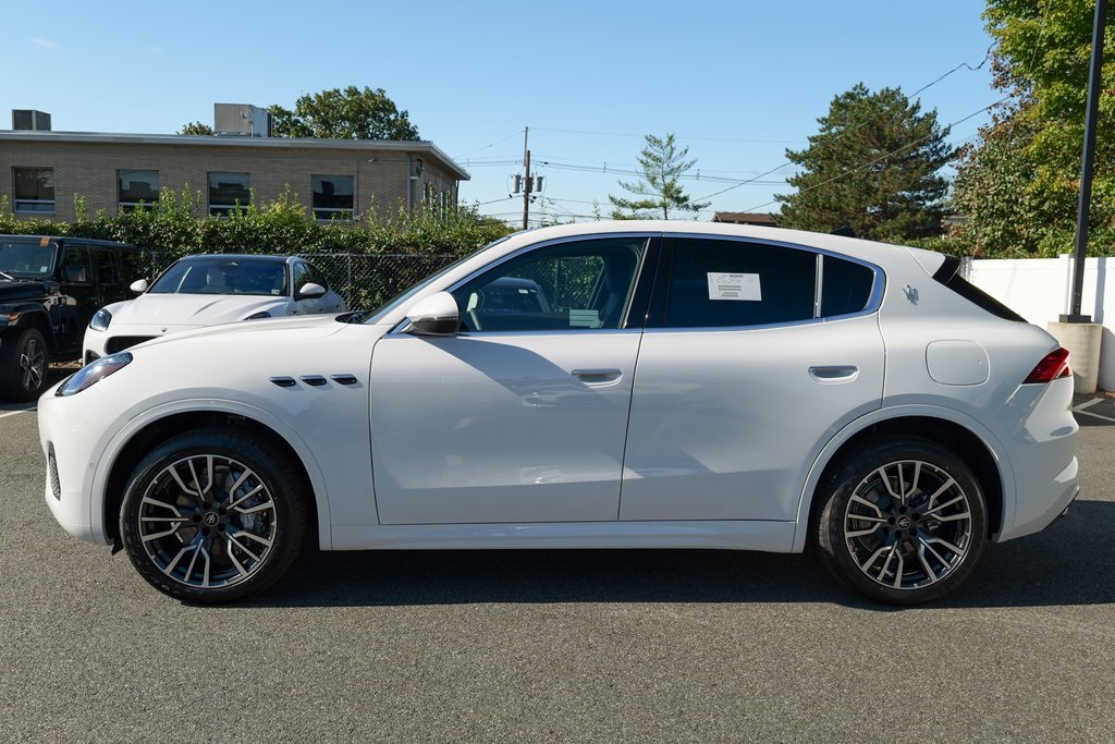 2025 Maserati Grecale Modena photo 4
