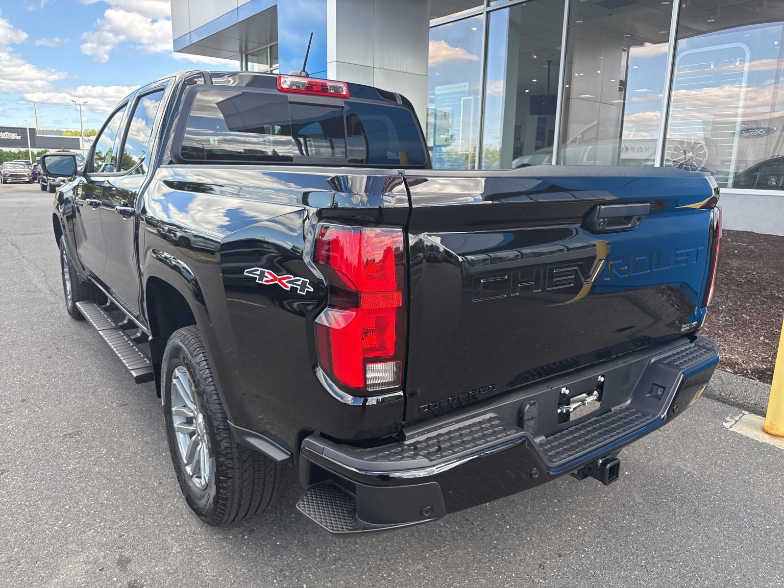 2026 Chevrolet Colorado LT photo 6