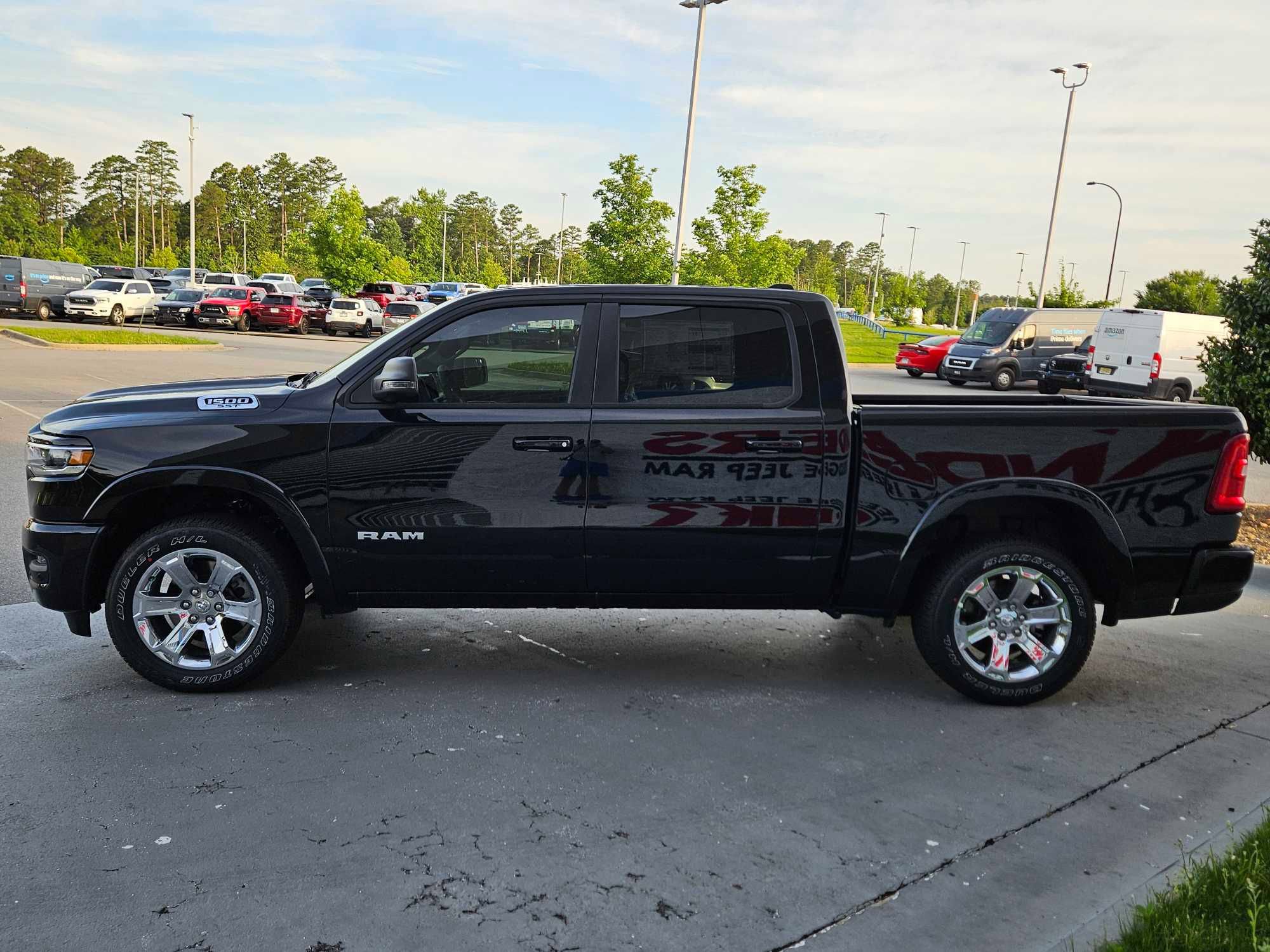 New 2025 RAM 1500 Big Horn Crew Cab in Little Rock #SN540951 | Landers