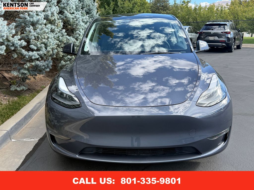 2023 Tesla Model Y Long Range photo 2