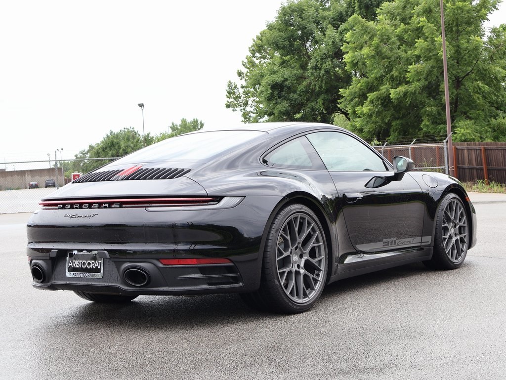 2024 Porsche 911 T photo 8
