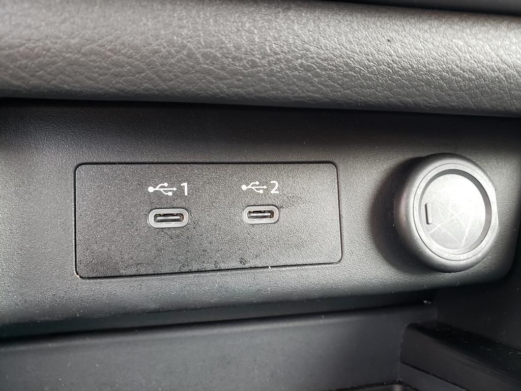 2024 Nissan Rogue SV photo 31