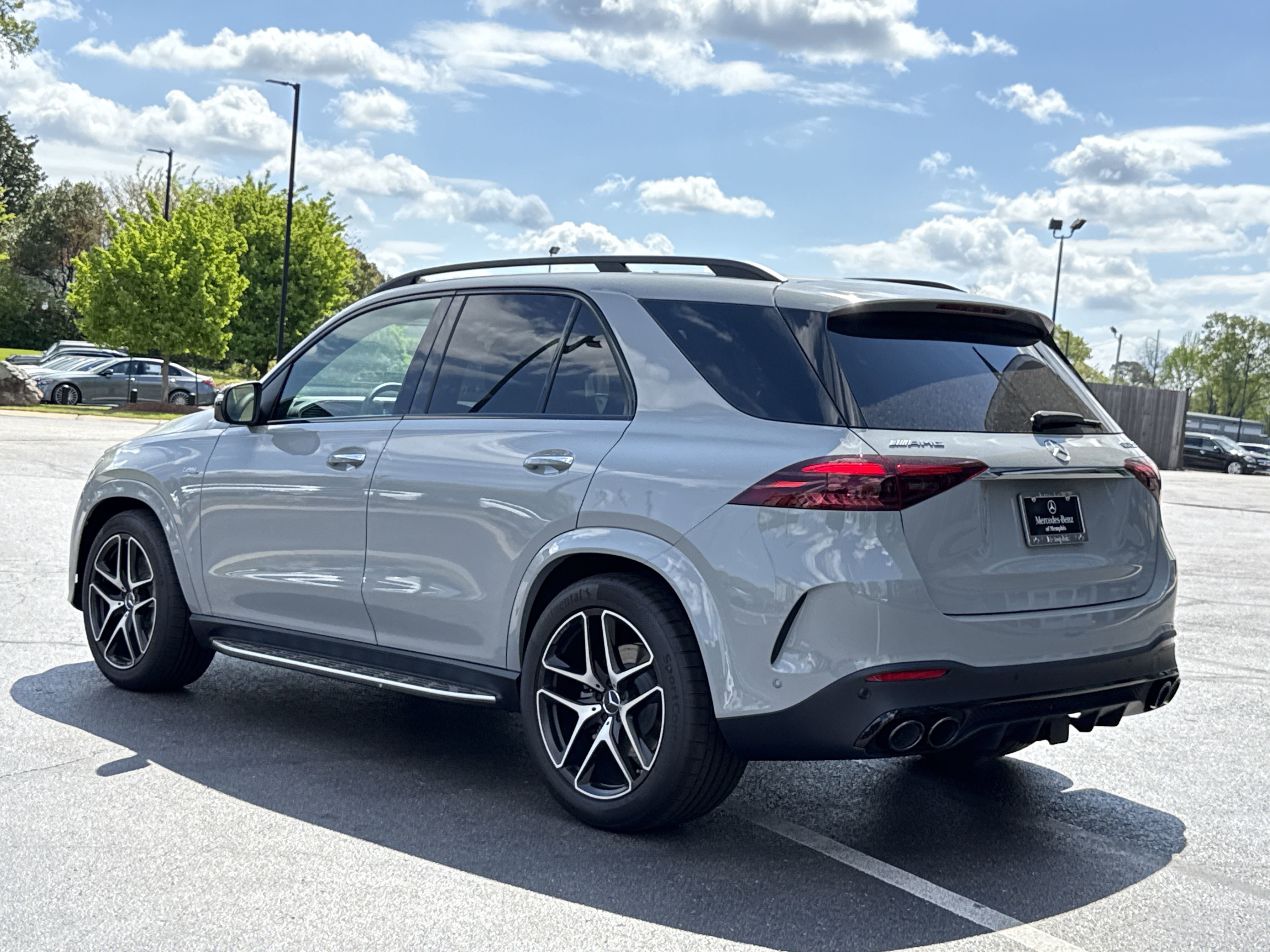 2025 Mercedes Benz GLE 53 AMG photo 3