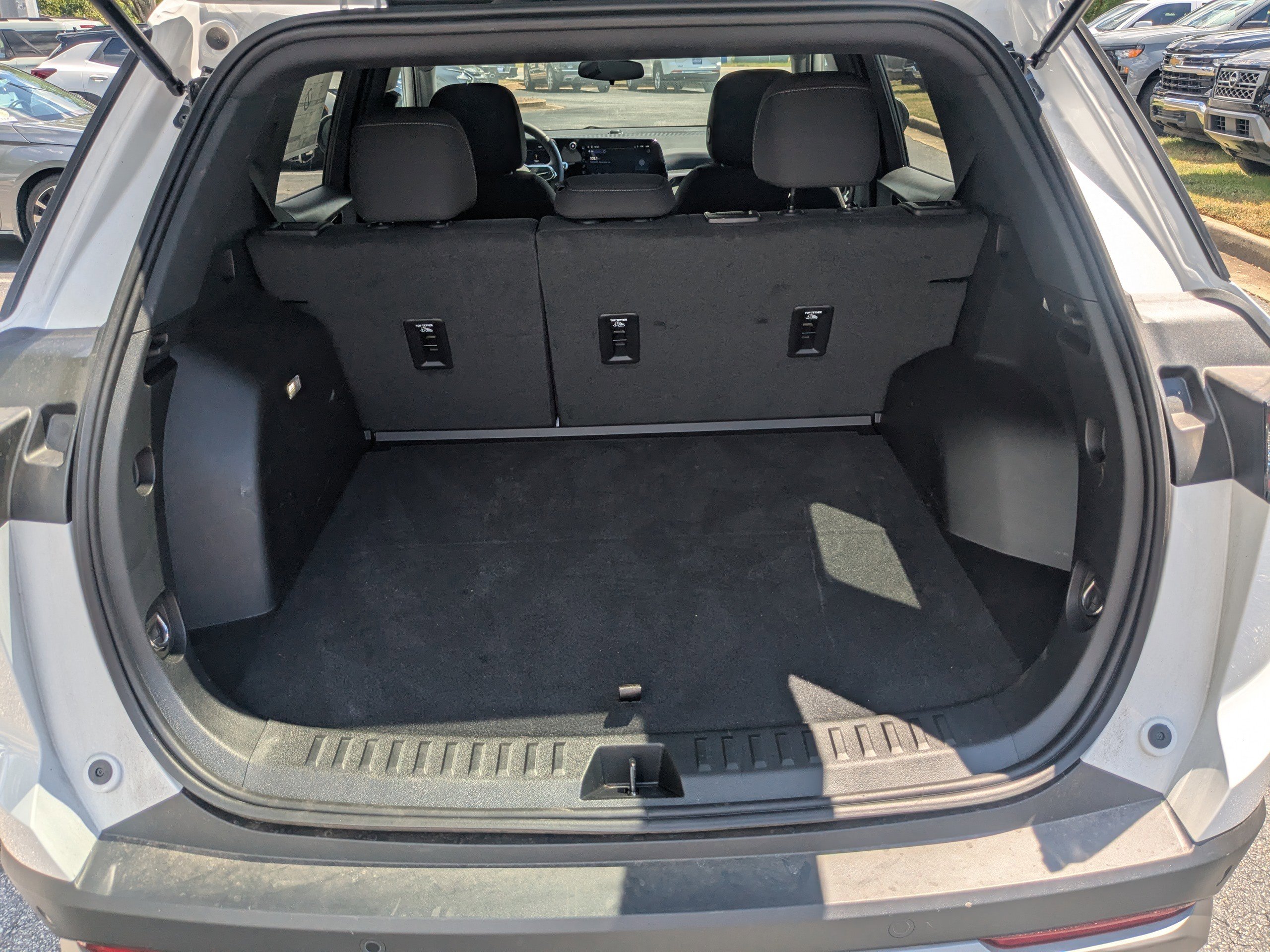 2026 Chevrolet Equinox LT photo 12